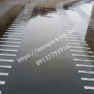 اجرای ترمز رمپ پارکینگ گالوانیزه بر روی شیب سنگ گرانیت